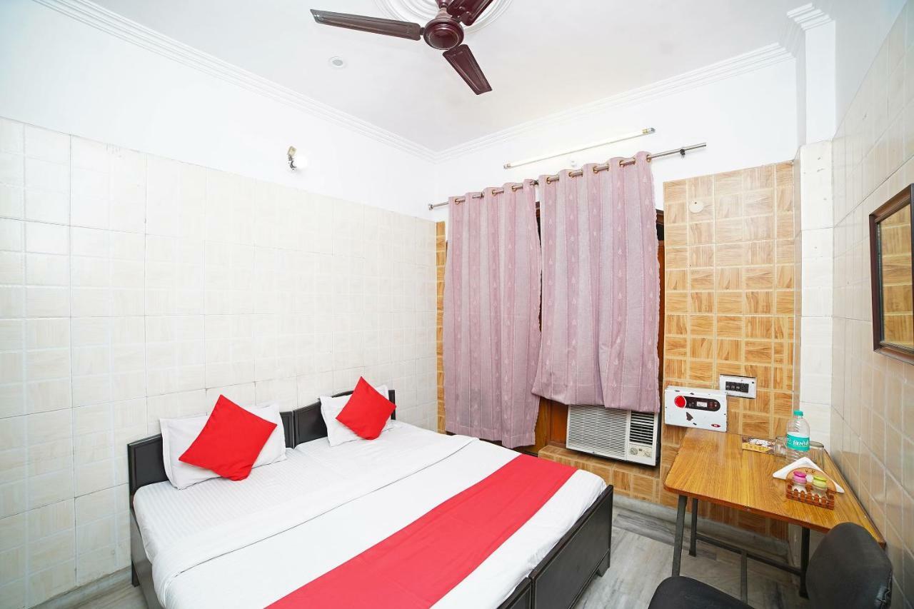 Oyo 39543 Hotel Kk Pantnagar Dış mekan fotoğraf