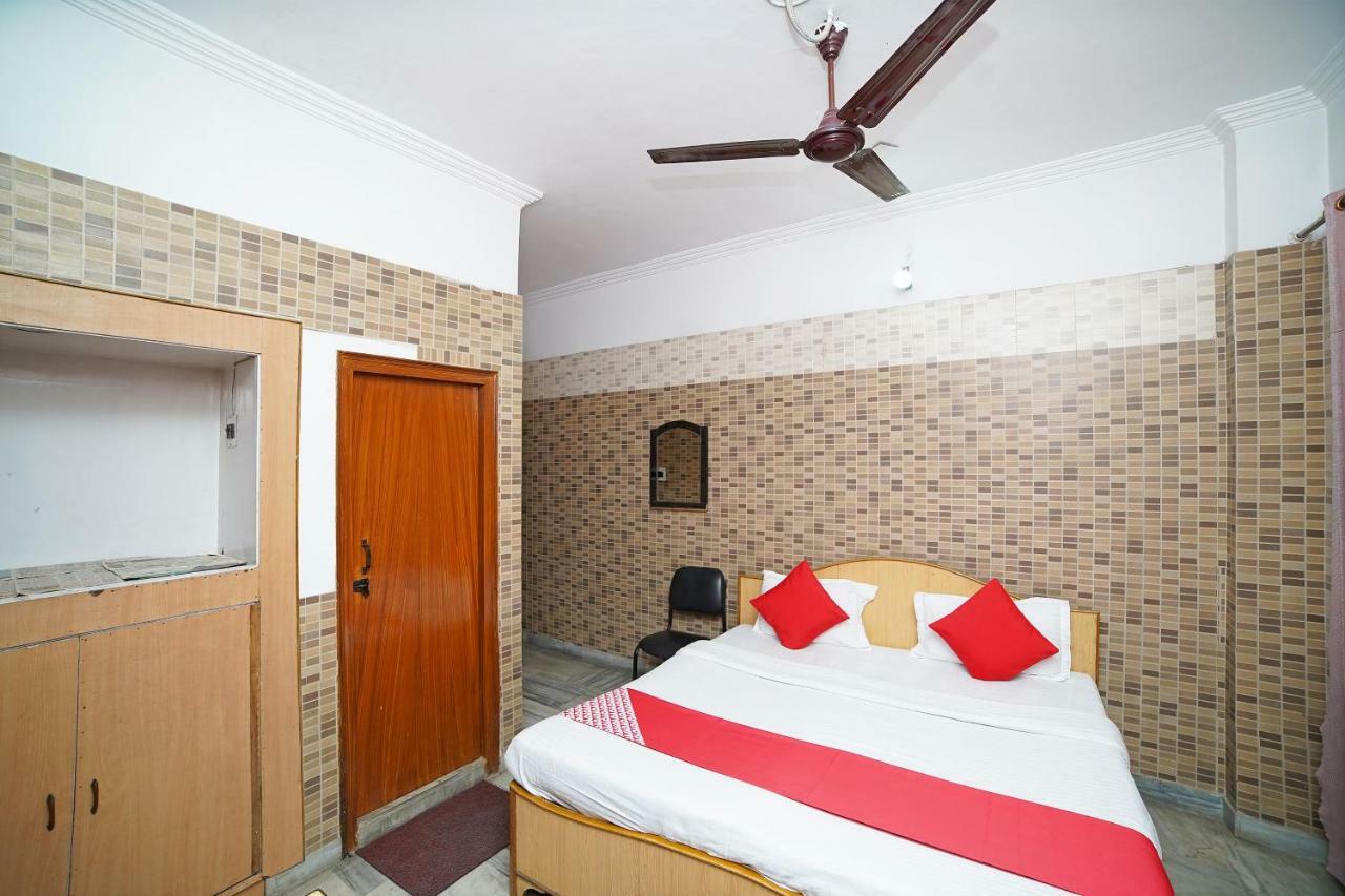 Oyo 39543 Hotel Kk Pantnagar Dış mekan fotoğraf