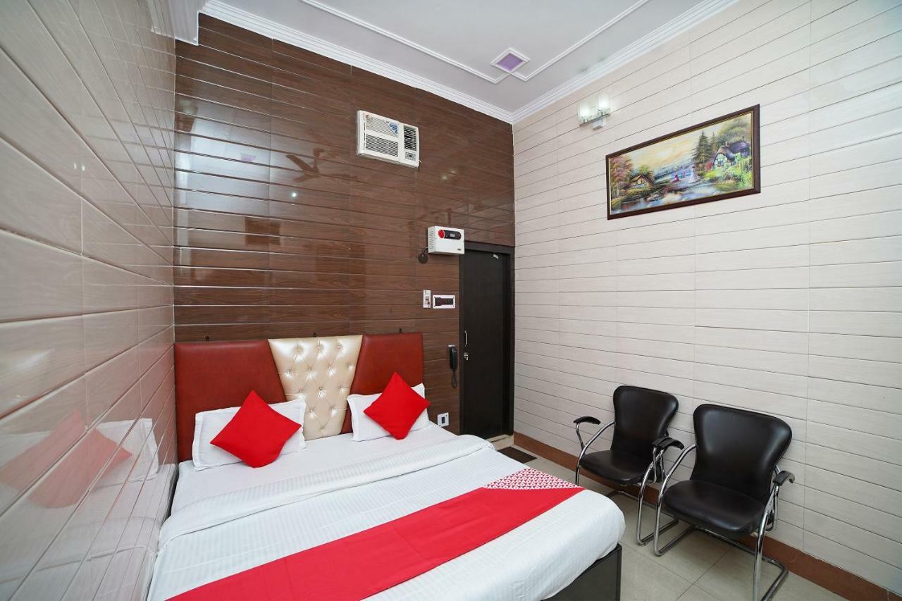 Oyo 39543 Hotel Kk Pantnagar Dış mekan fotoğraf